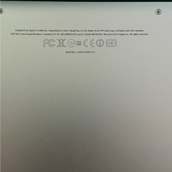 MacBook Pro 💻 - Picture 5 of 10